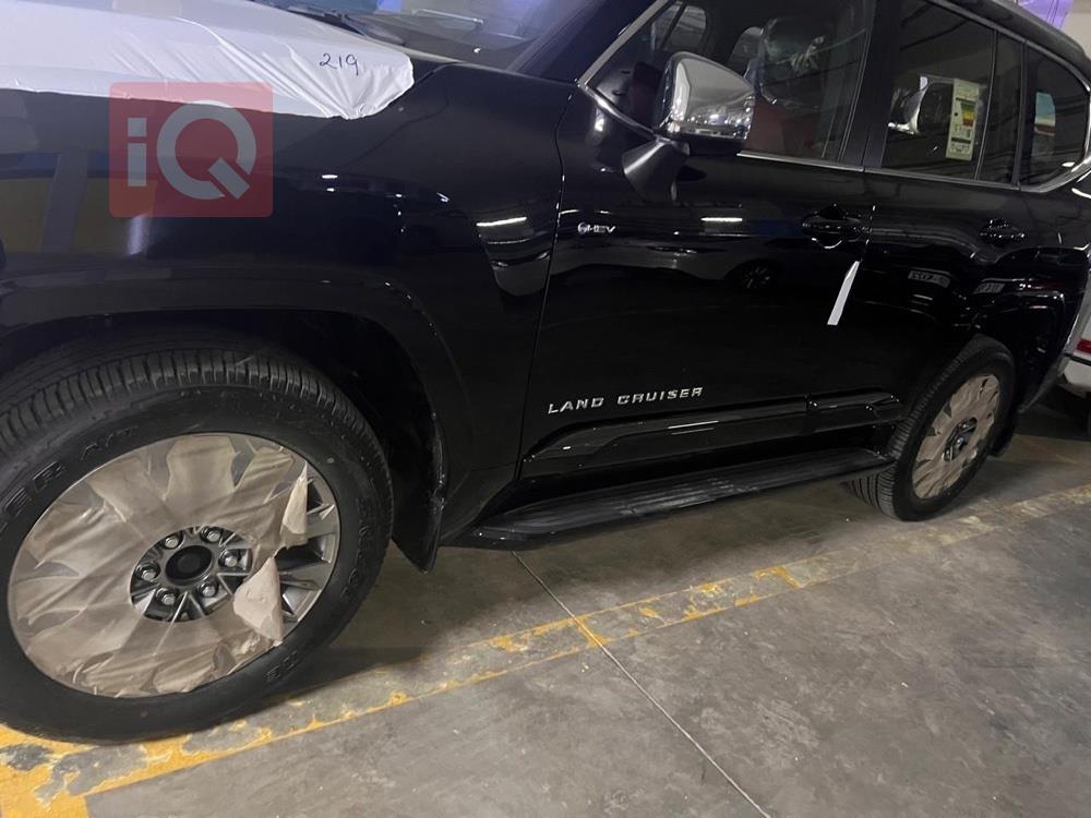 تويوتا لاندكروزر